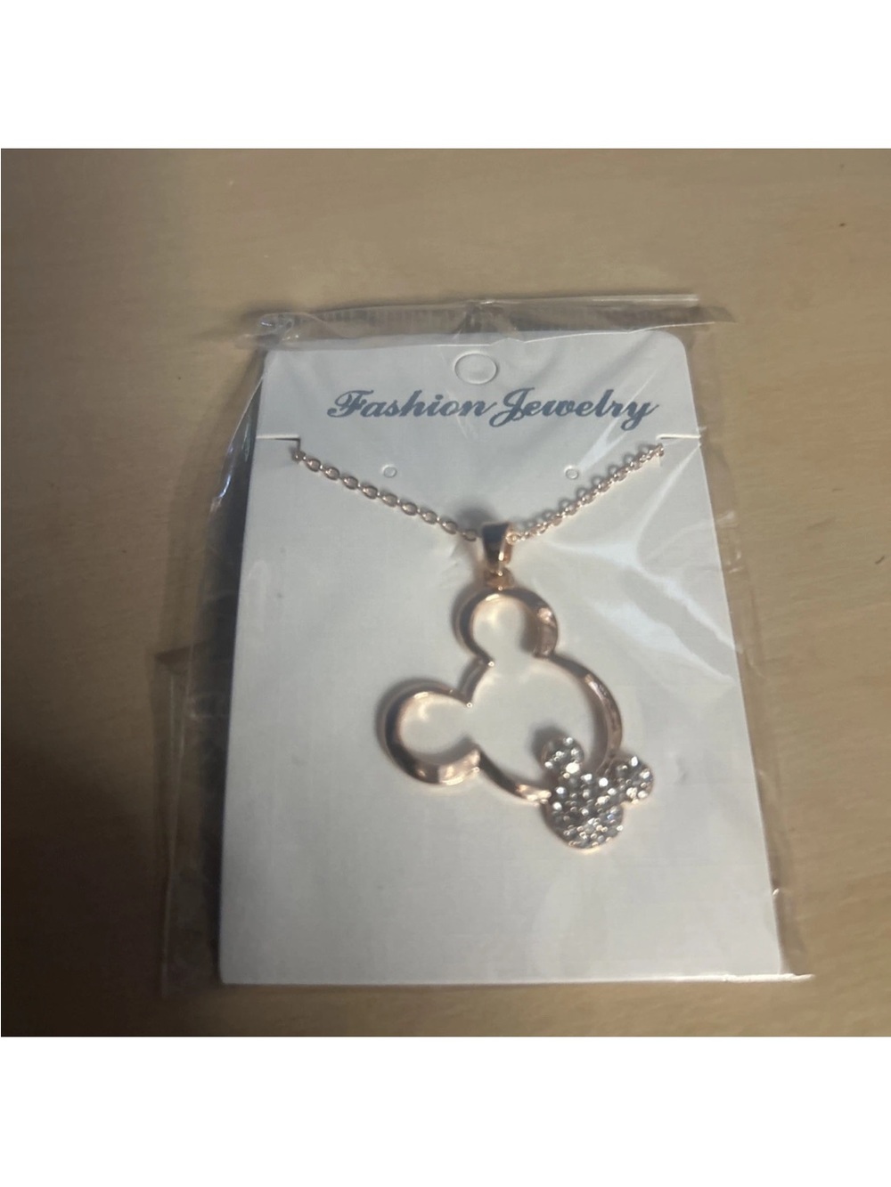 Fashion Jewelry Rose Gold Silhouette Pendant Necklace with Crystal Accent